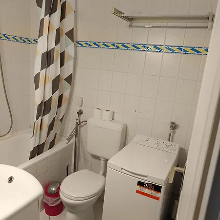 Lia Apartment *